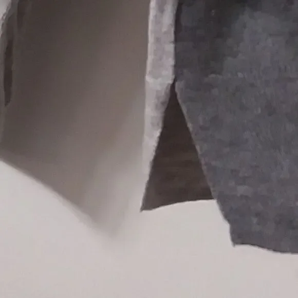 The Limited Sweater Wool Women's V Neck Pullover Color Block Light / Dark Gray M - Picture 9 of 13